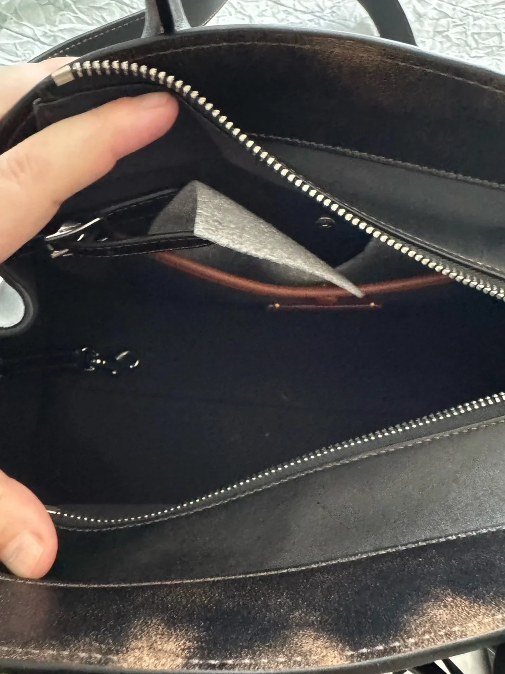 NWT Coach Loved Leather Empire 28 - Picture 12 of 14